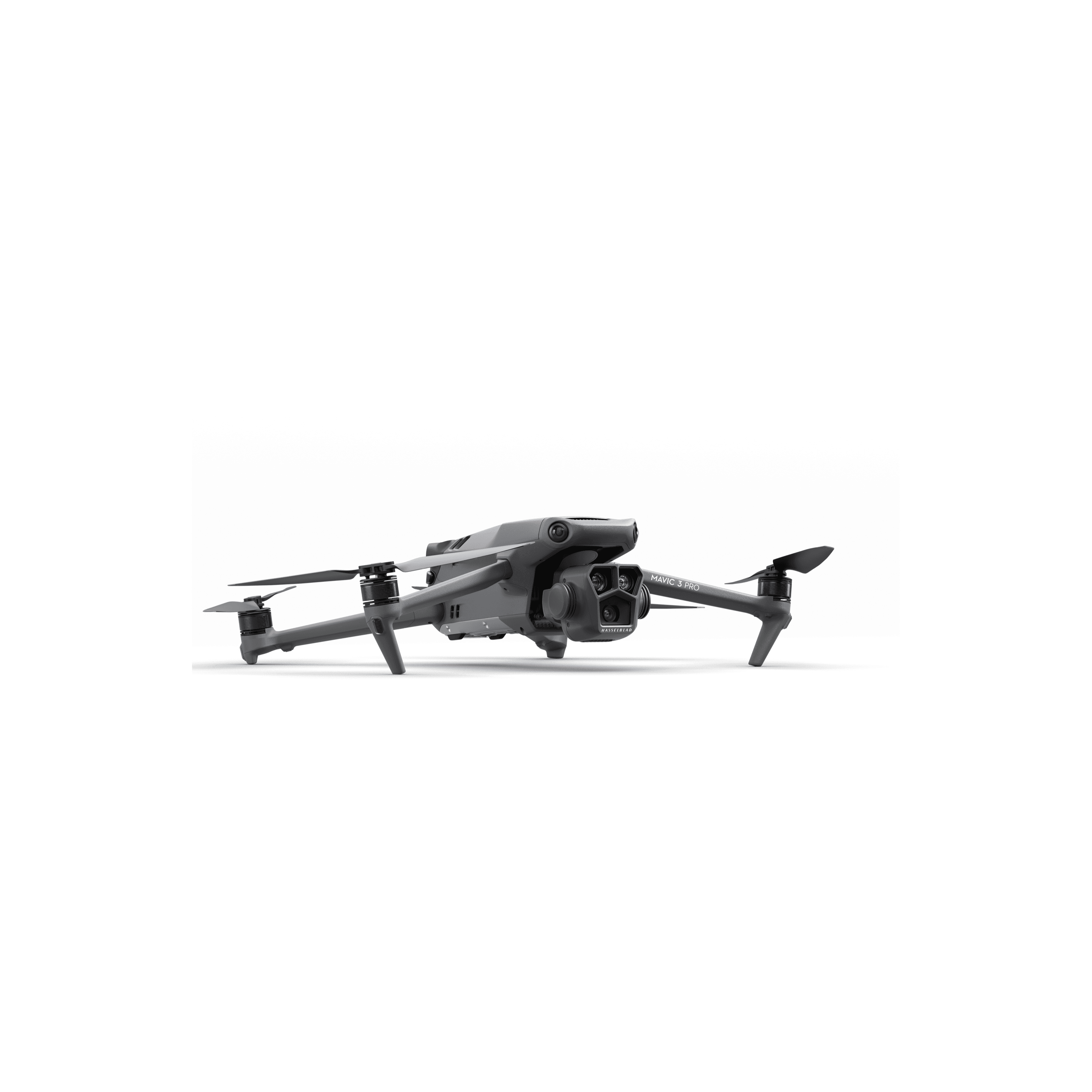 DJI Mavic 3 Pro Fly More Combo (DJI RC)