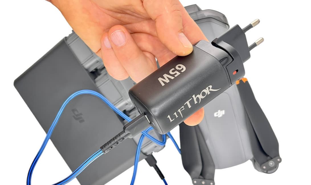 Internationell 65W Snabbladdare Lifthor