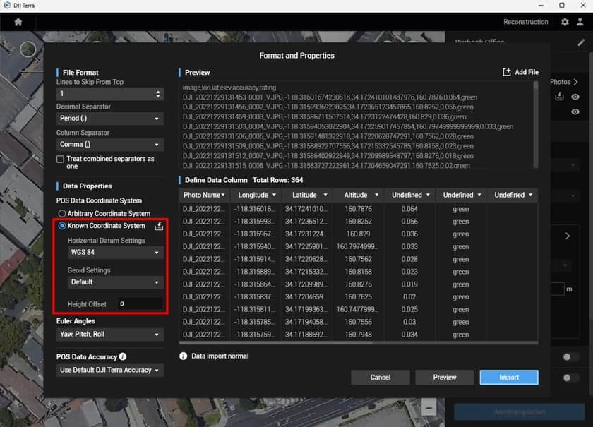 En skärmbild av DJI Terra-programvaran visar inställningar för koordinatsystem och dataimport, med en lista över foton och deras geografiska data.