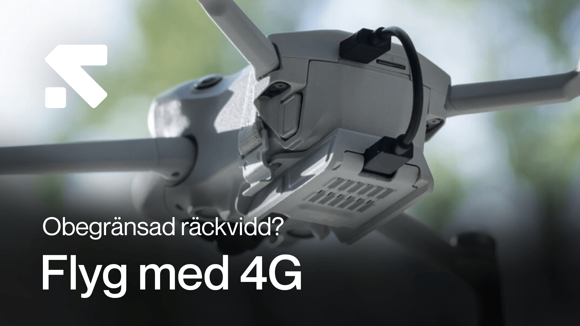 En drönare utrustad med 4G-teknik för obegränsad räckvidd svävar i luften. en-dronare-utrustad.png